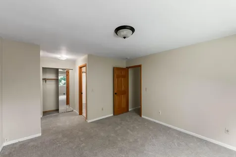 304 Pondridge Circle Wayzata MN 55391