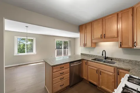 304 Pondridge Circle Wayzata MN 55391