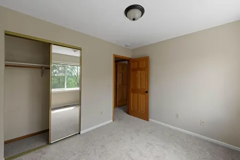 304 Pondridge Circle Wayzata MN 55391