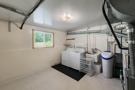 304 Pondridge Circle Wayzata MN 55391
