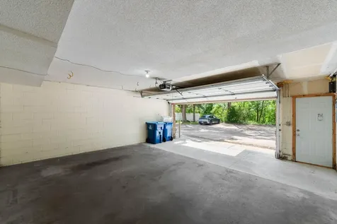 304 Pondridge Circle Wayzata MN 55391