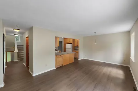 304 Pondridge Circle Wayzata MN 55391