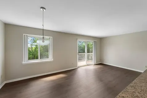 304 Pondridge Circle Wayzata MN 55391