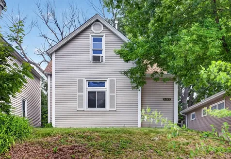 1124 Norton Street Saint Paul MN 55117