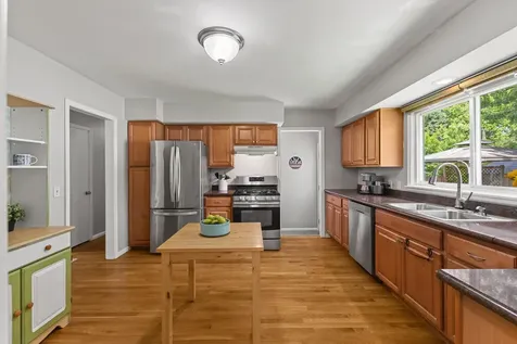 7918 59th Avenue N New Hope MN 55428