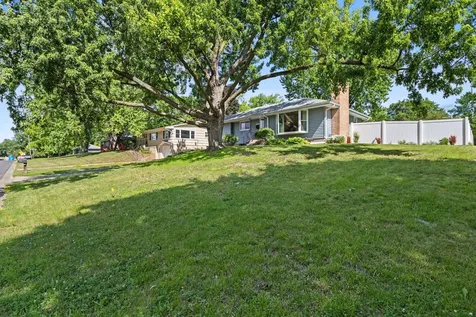 7918 59th Avenue N New Hope MN 55428