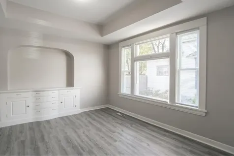 1606 Concordia Avenue Saint Paul MN 55104
