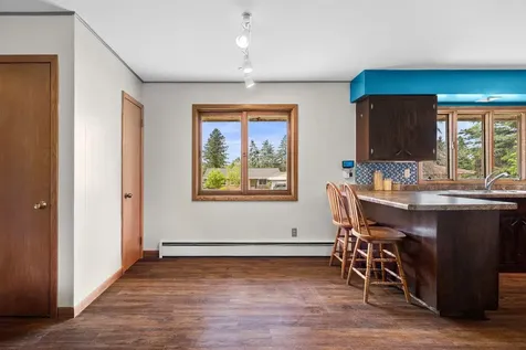 628 E Wisconsin Avenue Barron WI 54812