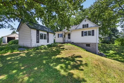28287 273rd Avenue Fountain MN 55935