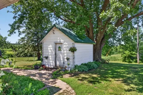 28287 273rd Avenue Fountain MN 55935