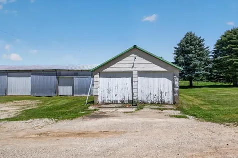 28287 273rd Avenue Fountain MN 55935