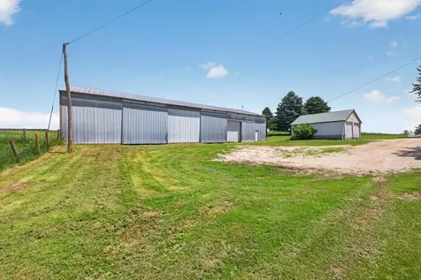 28287 273rd Avenue Fountain MN 55935