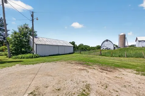28287 273rd Avenue Fountain MN 55935