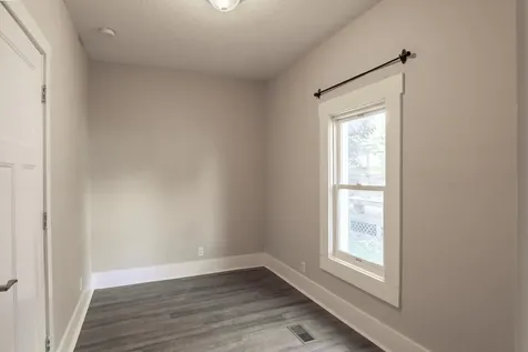 1602 Johnson St NE Minneapolis MN 55413