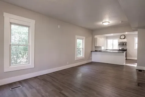 1602 Johnson St NE Minneapolis MN 55413