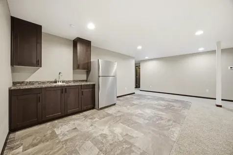 630 Westminster Drive Moorhead MN 56560