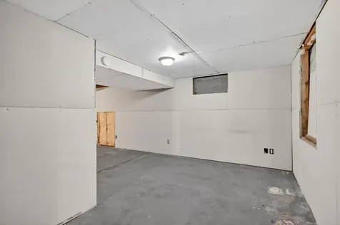 1411 Douglas Street Alexandria MN 56308