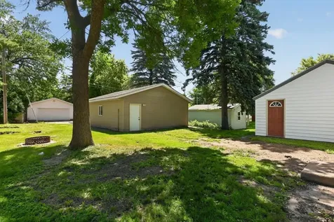 1411 Douglas Street Alexandria MN 56308