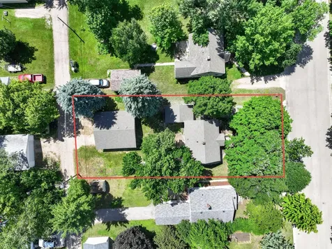 1411 Douglas Street Alexandria MN 56308