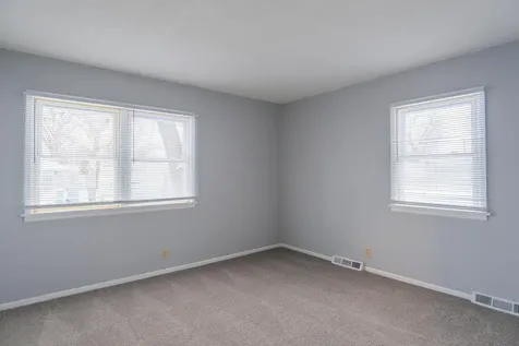 5048 Girard Ave N Minneapolis MN 55430