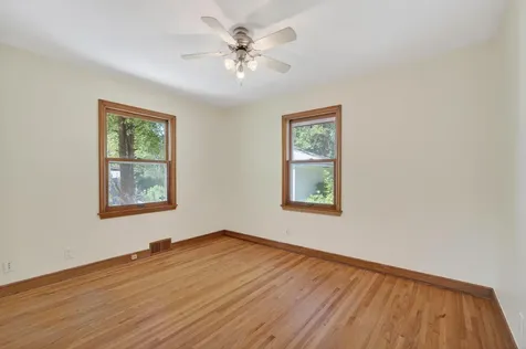 1257 Birmingham Street Saint Paul MN 55106