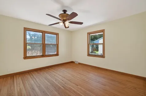 1257 Birmingham Street Saint Paul MN 55106