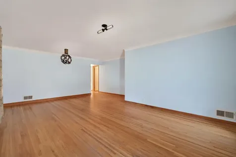 1257 Birmingham Street Saint Paul MN 55106