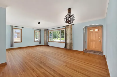 1257 Birmingham Street Saint Paul MN 55106