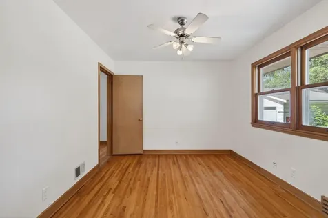 1257 Birmingham Street Saint Paul MN 55106