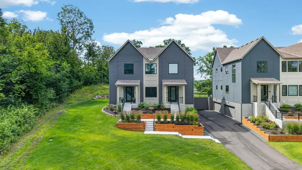 4729 Linden Cove Lane Savage MN 55378