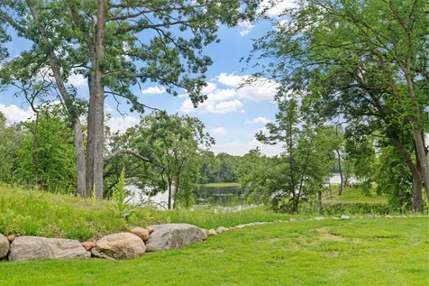 4729 Linden Cove Lane Savage MN 55378