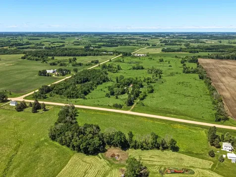 10821A 160th Street W Kilkenny MN 56052