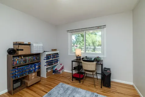 991 Cortland Drive Apple Valley MN 55124