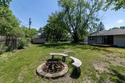 991 Cortland Drive Apple Valley MN 55124