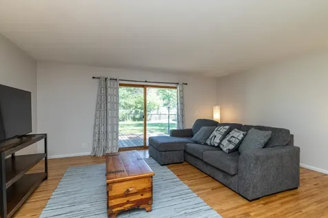 991 Cortland Drive Apple Valley MN 55124