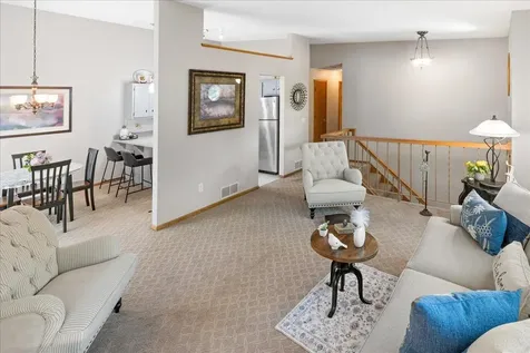 4602 1/2 Penkwe Way Eagan MN 55122