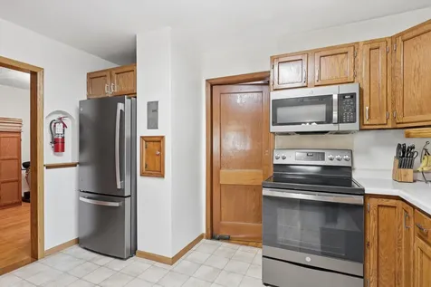 424 E 11th Street Gibbon MN 55335