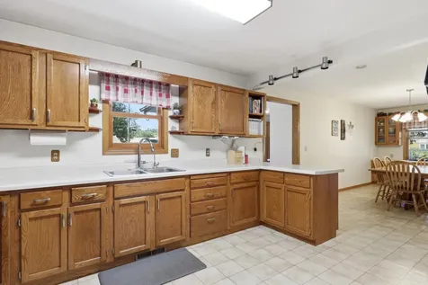 424 E 11th Street Gibbon MN 55335