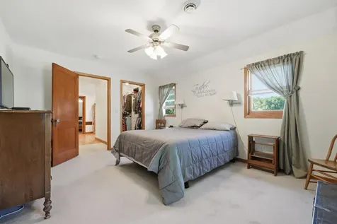 424 E 11th Street Gibbon MN 55335