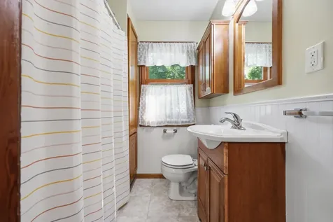424 E 11th Street Gibbon MN 55335