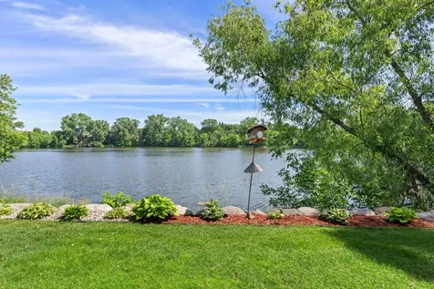 41 Round Lake Trail Little Canada MN 55117