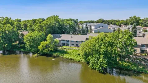 41 Round Lake Trail Little Canada MN 55117