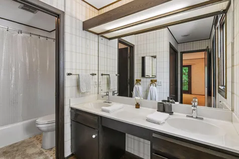 8791 Basswood Road Eden Prairie MN 55344