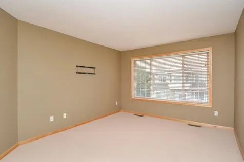 2412 Eagle Trace Lane Woodbury MN 55129