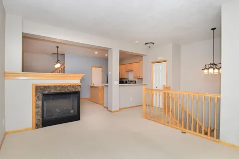 2412 Eagle Trace Lane Woodbury MN 55129