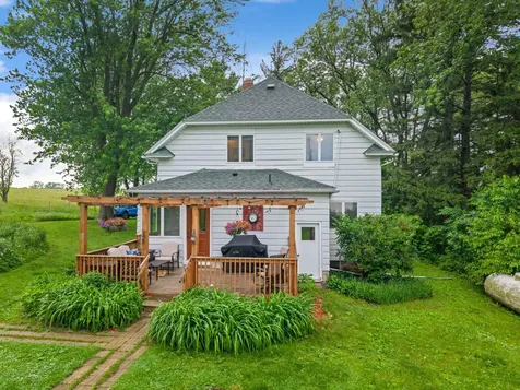 18615 Dunn Road Caledonia MN 55921