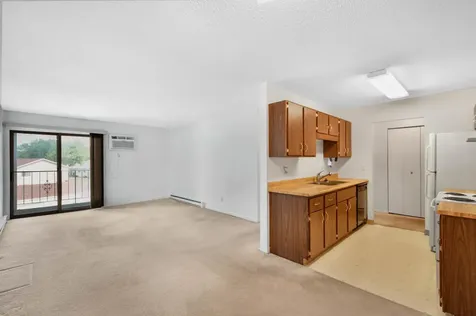 321 Prairiewood Circle S Fargo ND 58103