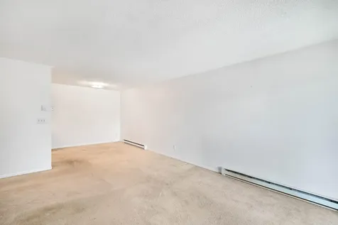 321 Prairiewood Circle S Fargo ND 58103