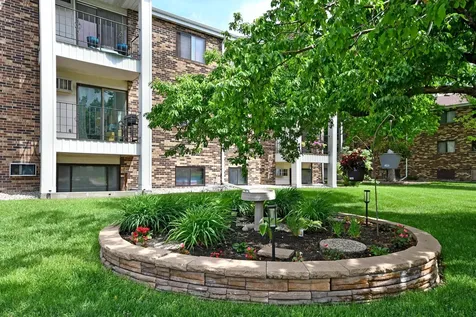 321 Prairiewood Circle S Fargo ND 58103