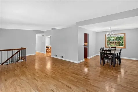 9983 Balmoral Lane Eden Prairie MN 55347